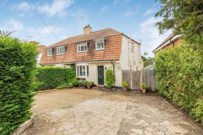40, Old Lane, Cobham KT11 1NP