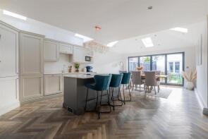 7, Inglefield Avenue, Gabalfa, Cardiff CF14 3PY