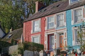 1 Seren Glas, Jones Terrace, Pilot Street, Cardigan SA43 3EY