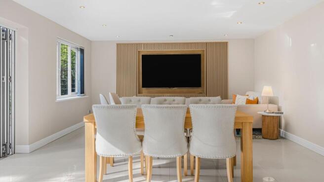 Open Plan Kitchen/Dining/Family Room