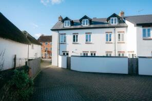 16b Quince Cottage, Fore Street, Exeter EX5 4HP