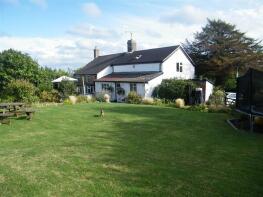 Yew Trees, Kilcot Lane, Kilcot GL18 1NQ