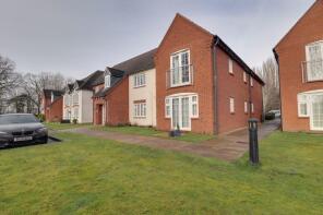 8, Montgomery House, Old Stafford Road, Cross Green WV10 7EQ