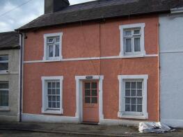 7, Castle Terrace, Llansawel, Llandeilo SA19 7JL