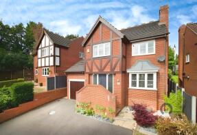 10, Crownhill Meadow, Bromsgrove B61 9HH