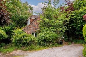Beech Platt, Enholms Lane, Danehill RH17 7HA