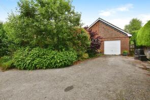 Wombourne, Allington Track, Salisbury SP4 0DD
