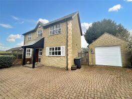 Brock House, Moor Hill, Salisbury SP3 5LB