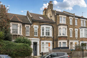 70b, Fenwick Road, London SE15 4HN