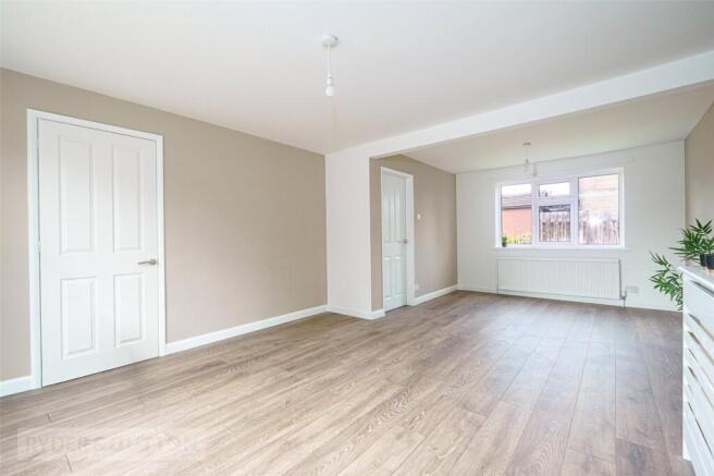 Living/Dining Room