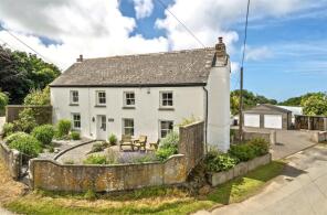 Bosoughan Farmhouse, Road From Bosoughan To Trebudannon, Bosoughan, Newquay TR8 4ND