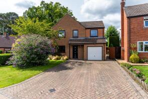 39, St Andrews Drive, Bury St. Edmunds IP28 6TR