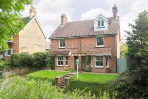 Pipe House, Nettlesworth Lane, Vines Cross, Heathfield TN21 9EH