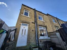 30, May Street, Crosland Moor, Huddersfield HD4 5DG