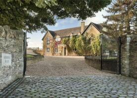 Ashbridge House, Luckington SN14 6NJ