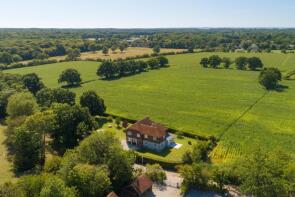 Blindgrooms Farmhouse, Blindgrooms Lane, Ashford TN26 1HN