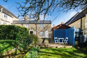 1, Work House Yard, Chapel Hill, Wootton, Woodstock OX20 1DT