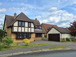 19, Meadow Springs, Swindon SN5 3NH