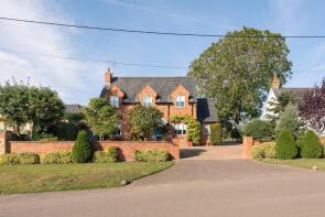 Walnut Cottage, Loop Road, Huntingdon PE28 0RE