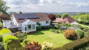 Pineta, Road From New Barn Cross To Newton St Cyres, Exeter EX5 5DE