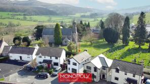 11, Cae Derwen, Llanferres, Mold CH7 5SX