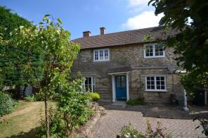 Lynton Cottage, Barrow Hill, Stalbridge DT10 2QX