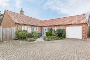 3, Whiteways, Holt NR25 7PX