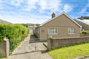 Pen Y Maes, Ffordd Gwenllian, Nefyn LL53 6ND