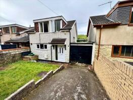 10, Simon Terrace, Williamstown, Tonypandy CF40 1NJ