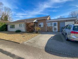 22, Mailes Close, Cambridge CB23 7BQ
