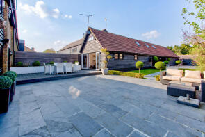 Carpenters House, Bush Hall Farm, Threshers Bush, Matching, Harlow CM17 0NS