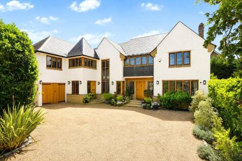 Glendene Avenue, East Horsley, KT24