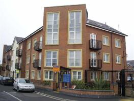 44, Plainsfield Street, Manchester M16 7HB
