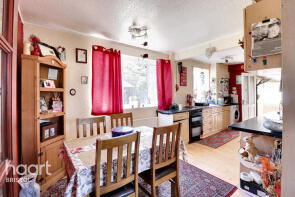 670, Portway, Shirehampton, Bristol BS11 9NZ