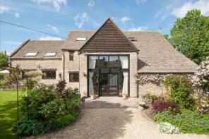 Elm Barn, Nine Acres, Cheltenham GL54 3BJ