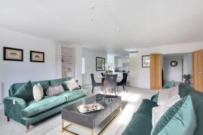 7, Slaugham Manor, Slaugham Place, Haywards Heath RH17 6FT