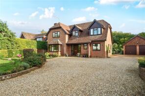 Alice Lodge, Station Road, Bentley, Farnham GU10 5JZ