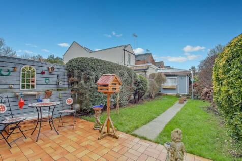 Mora Road, London, NW2
