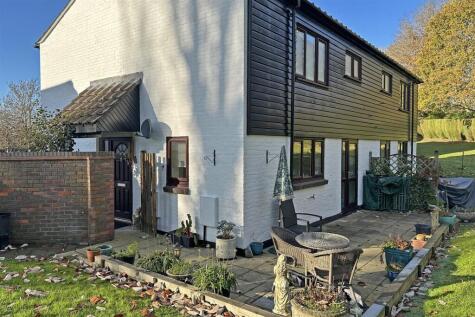 Haigh Crescent, Redhill