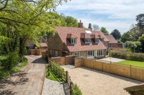 Parmoor Chase, Parmoor Lane, Henley-on-thames RG9 6NN