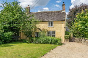 Wayside, The Green, Chippenham SN15 4BQ