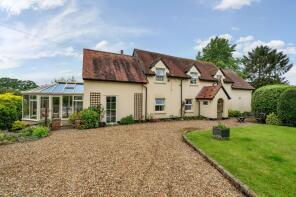 Avon Lodge, High Street, Fordingbridge SP6 2AU