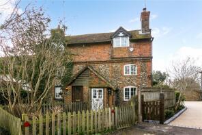 4, Broad Oak Cottages, Henley Road, Hurley, Maidenhead SL6 5LW