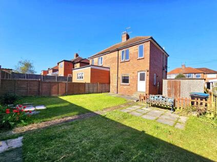 Greylands Park Drive, Scarborough, North Yorkshire