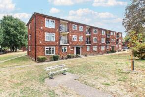 5, Priory Close, South Woodford, London E18 2QT