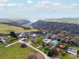 98 Newbury, Sandy Lane, Parkmill, Swansea SA3 2EW