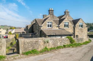 1, New Hey Moor Houses, Stretch Gate, Shelley, Huddersfield HD8 8ES