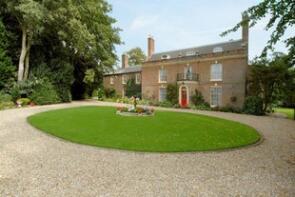 Candlesby Hall, High Street, Spilsby PE23 5RZ