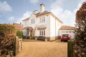 Mallow House, School Hill, Heathfield TN21 9AE