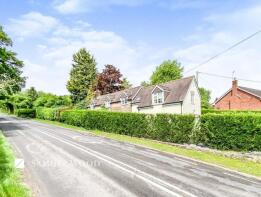 Finger Post Cottage, Hopton Bank End Of To Sproseley Farm Junction, Kidderminster DY14 0NA